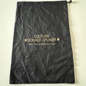❄️ Donald J. Pliner Black and Gold Lettering Couture Purse Dust Bag